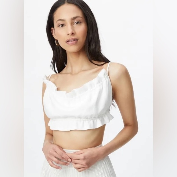 Bardot Tops - NWT Bardot The Barely There Top in Ivory Size Large/10